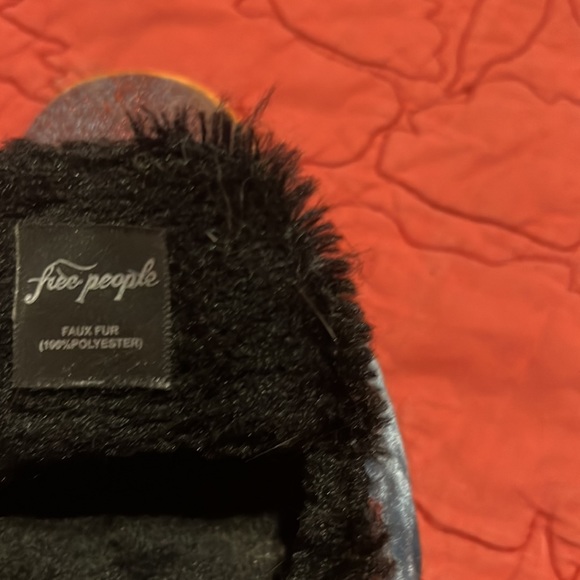 Free People butterfly effect faux fur mules - Picture 4 of 5